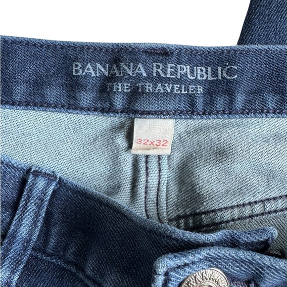 Banana Republic Blue Straight Jeans Classic Style - Picture 3 of 4